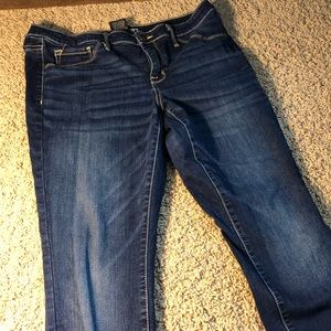 Mid-rise Jegging Skinny Jeans